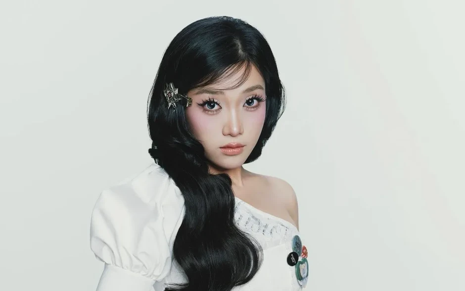 Nữ nghệ sĩ Gen Z mang tinh thần không bỏ cuộc vào dự án âm nhạc truyền cảm hứng Nữ nghệ sĩ Gen Z mang tinh thần không bỏ cuộc vào dự án âm nhạc truyền cảm hứng