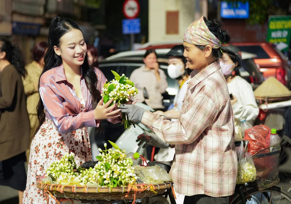 Nữ sinh 17 tuổi Nguyễn Thụy Hải Anh ra album "Chạm vào giấc mơ" sau giải thưởng lớn Nữ sinh 17 tuổi Nguyễn Thụy Hải Anh ra album "Chạm vào giấc mơ" sau giải thưởng lớn