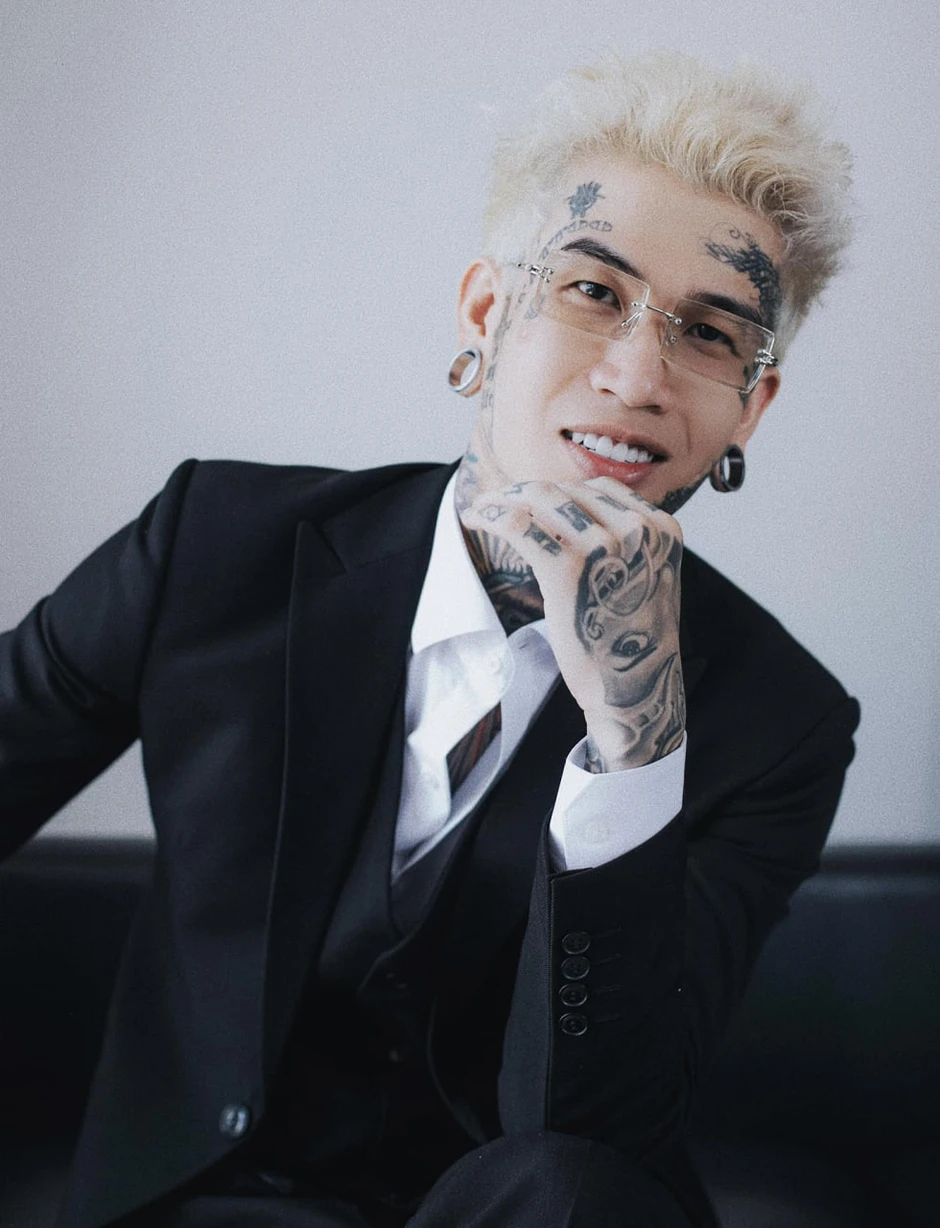 Quán quân Rap Việt chấm album của Quán quân Anh Trai Say Hi 1 sao Quán quân Rap Việt chấm album của Quán quân Anh Trai Say Hi 1 sao