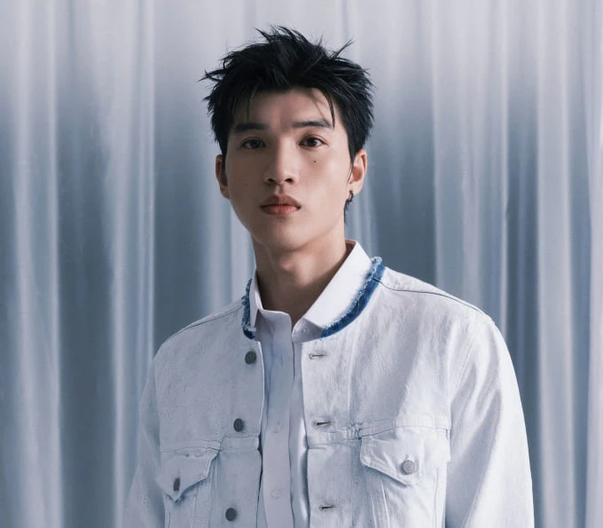 Quán quân Rap Việt chấm album của Quán quân Anh Trai Say Hi 1 sao Quán quân Rap Việt chấm album của Quán quân Anh Trai Say Hi 1 sao