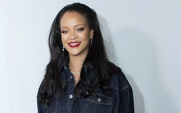 Rihanna lập kỷ lục lịch sử: Nữ nghệ sĩ đầu tiên cán mốc 200 triệu đĩa đơn tại Mỹ