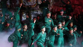 'Sao sáng dẫn đường' tri ân các anh hùng liệt sĩ