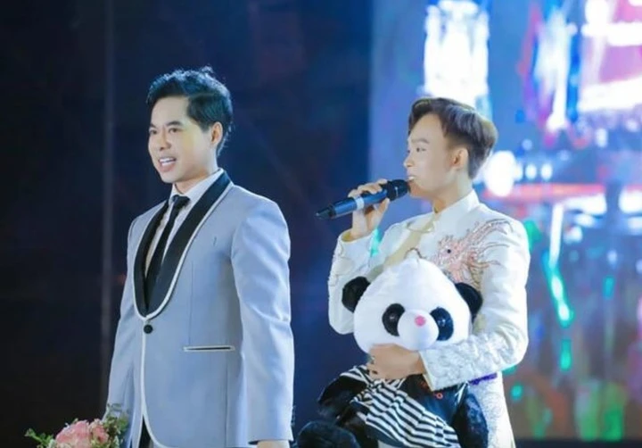 Sau 4 năm được Ngọc Sơn nâng đỡ, Hồ Văn Cường giờ ra sao? Sau 4 năm được Ngọc Sơn nâng đỡ, Hồ Văn Cường giờ ra sao?