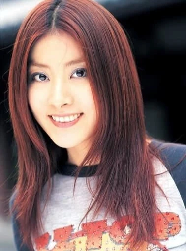 Showbiz có mỹ nhân không ai dám đắc tội là công chúa gia tộc 300.000 tỷ Showbiz có mỹ nhân không ai dám đắc tội là công chúa gia tộc 300.000 tỷ