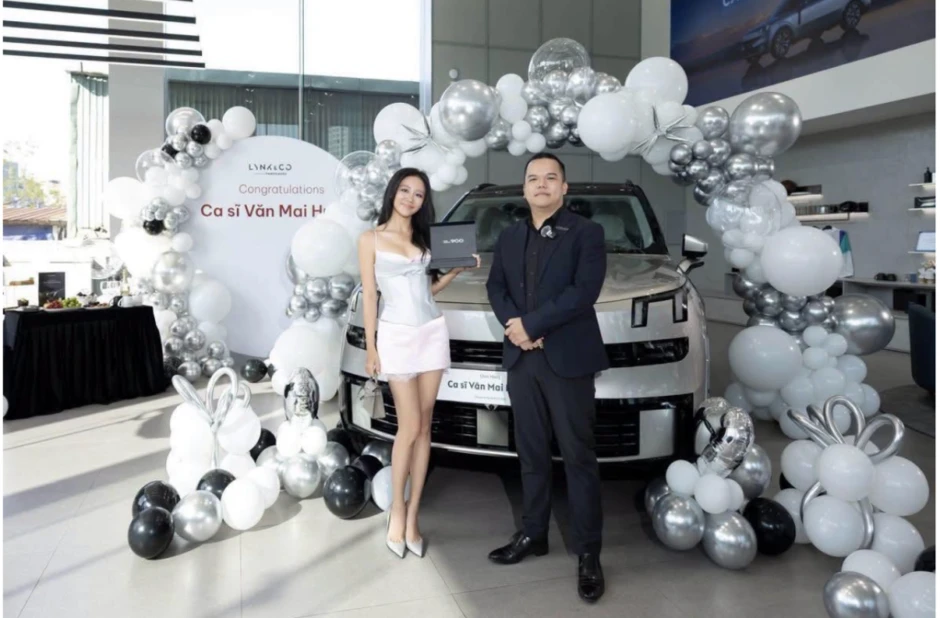 Thu nhập của ca sĩ Việt là "kẻ về nhì mạnh nhất lịch sử", 3 lần đậu Thủ khoa