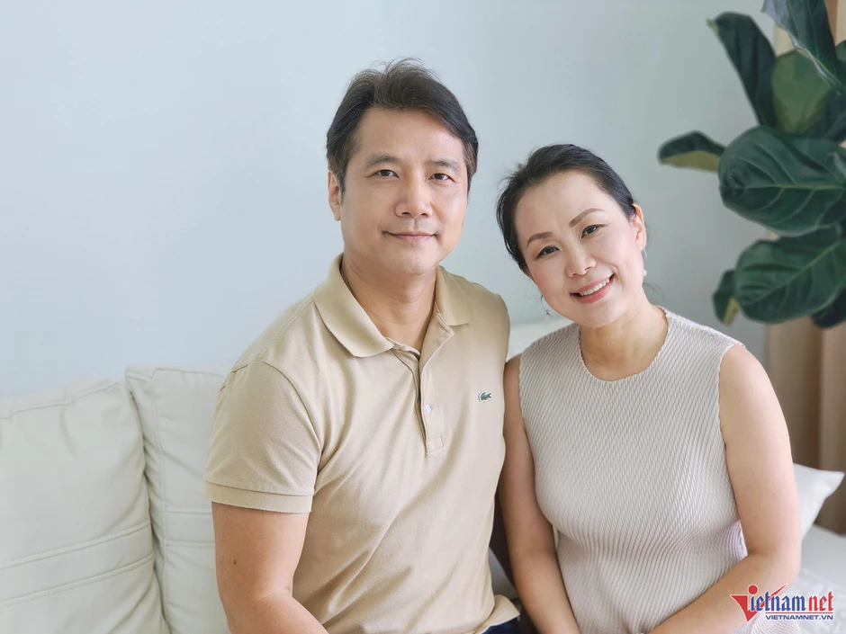 Tiến sĩ Đào Nhật Quang hạnh phúc bên nữ giáo sư Hàn Quốc, hàng ngày nói 4 thứ tiếng