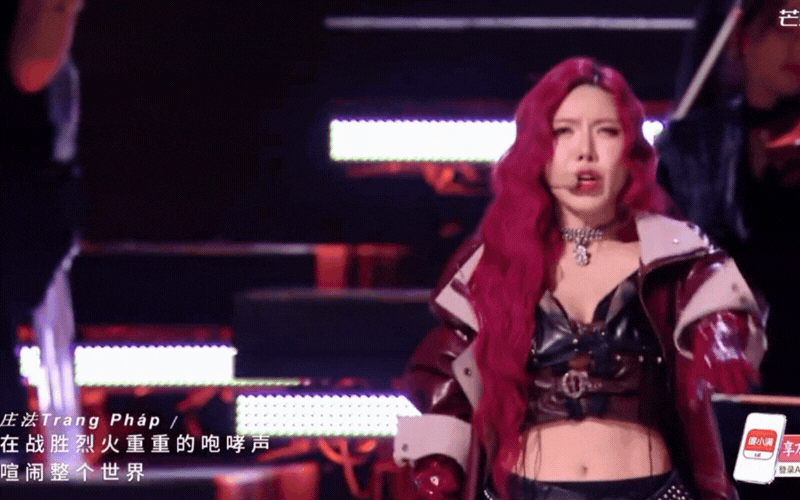 Trang Pháp vượt sóng gió show Trung: Chơi nhạc cụ phun lửa, thắng lớn bất chấp vấn đề sức khoẻ Trang Pháp vượt sóng gió show Trung: Chơi nhạc cụ phun lửa, thắng lớn bất chấp vấn đề sức khoẻ