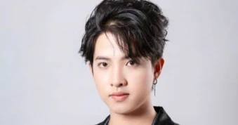 Trịnh Gia Khang và Mini show "Dấu ấn chàng trai si tình", ca sĩ Bích Thủy hỗ trợ hết mình