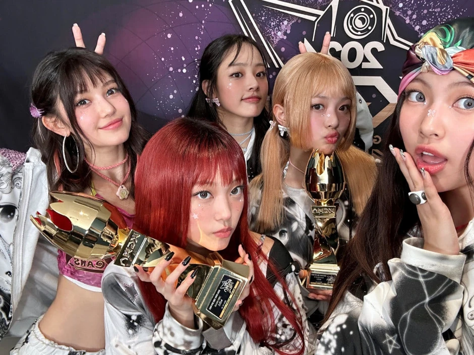 Trước khi lụi tàn, 5 mỹ nhân này quét sạch 11 Daesang và để lại 16 kiệt tác không thể chê Trước khi lụi tàn, 5 mỹ nhân này quét sạch 11 Daesang và để lại 16 kiệt tác không thể chê