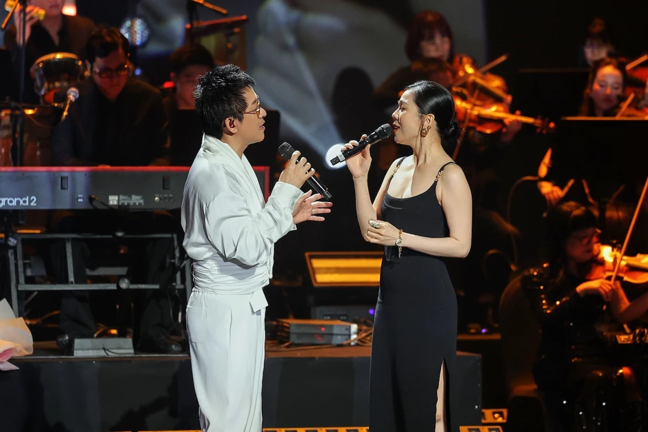 Tú Dưa, Lệ Quyên tiết lộ điều không ngờ trong concert ‘Bản ghi nhớ’ Tú Dưa, Lệ Quyên tiết lộ điều không ngờ trong concert ‘Bản ghi nhớ’