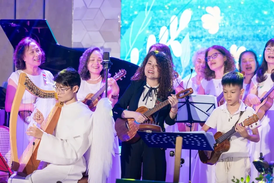 Từ thang âm Ngũ Cung, album “Nâng niu” là khúc hát yêu thương về gia đình và tuổi thơ Từ thang âm Ngũ Cung, album “Nâng niu” là khúc hát yêu thương về gia đình và tuổi thơ
