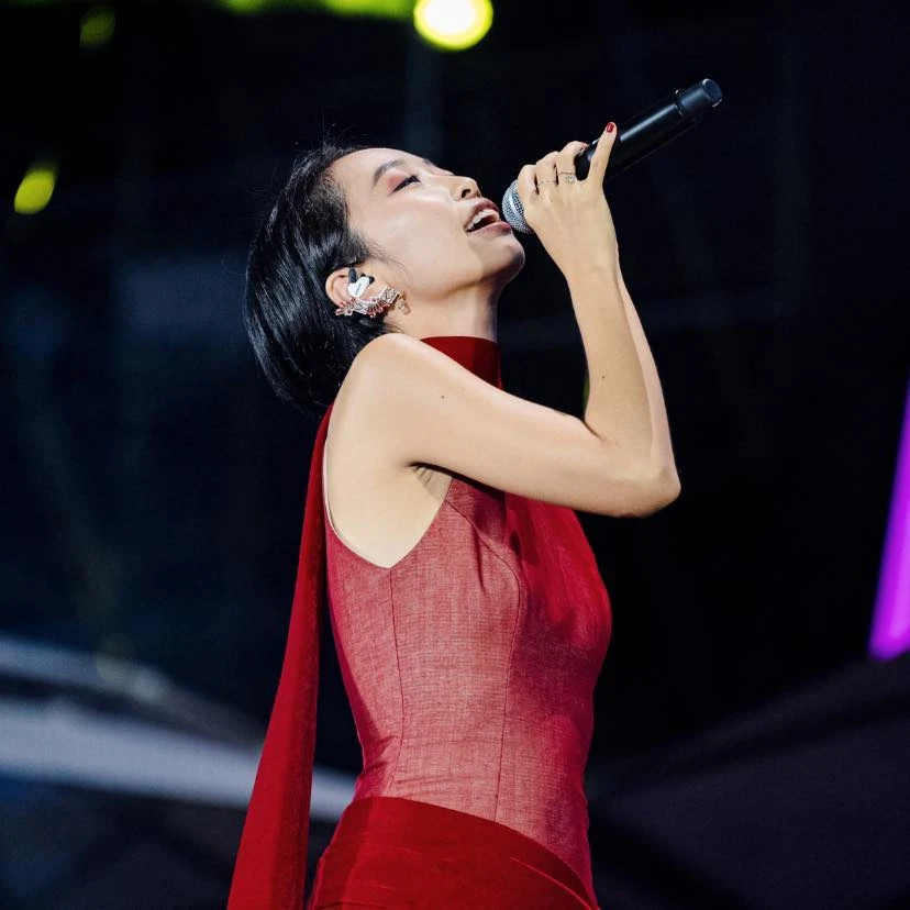 V-pop sôi động với "cơn mưa" album và live concert cuối tháng 3 V-pop sôi động với "cơn mưa" album và live concert cuối tháng 3