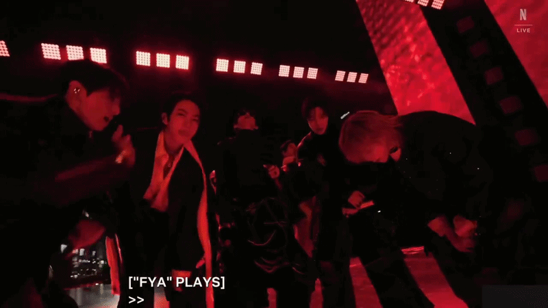 Vào đây xem live stage toàn bộ album mới của BTS, 7 "nhà vua" Kpop diễn như "lên đồng" Vào đây xem live stage toàn bộ album mới của BTS, 7 "nhà vua" Kpop diễn như "lên đồng"
