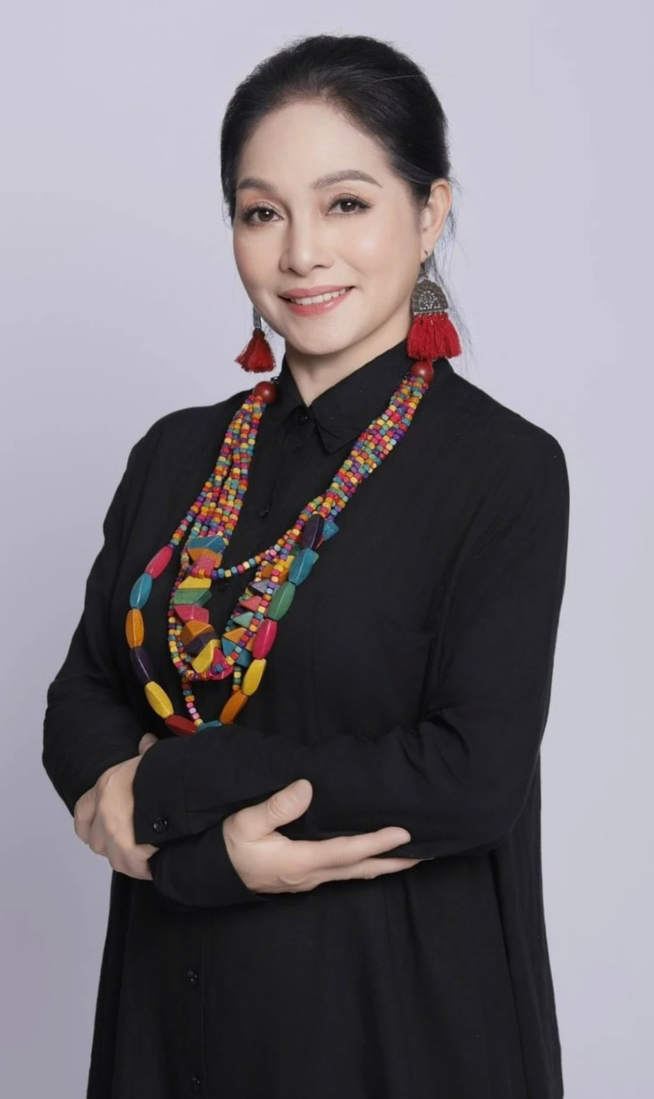 Việt Nam có mỹ nhân trăm tỷ đi học bị NSND mắng 1 tiếng rưỡi, còn khuyên nên bỏ hát đi bán cà phê Việt Nam có mỹ nhân trăm tỷ đi học bị NSND mắng 1 tiếng rưỡi, còn khuyên nên bỏ hát đi bán cà phê