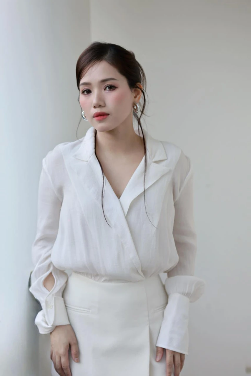 Việt Nam có thiên tài giọng hát đỗ Nhạc viện năm 9 tuổi: Nổi tiếng cả nước vẫn ở ẩn làm giảng viên Việt Nam có thiên tài giọng hát đỗ Nhạc viện năm 9 tuổi: Nổi tiếng cả nước vẫn ở ẩn làm giảng viên
