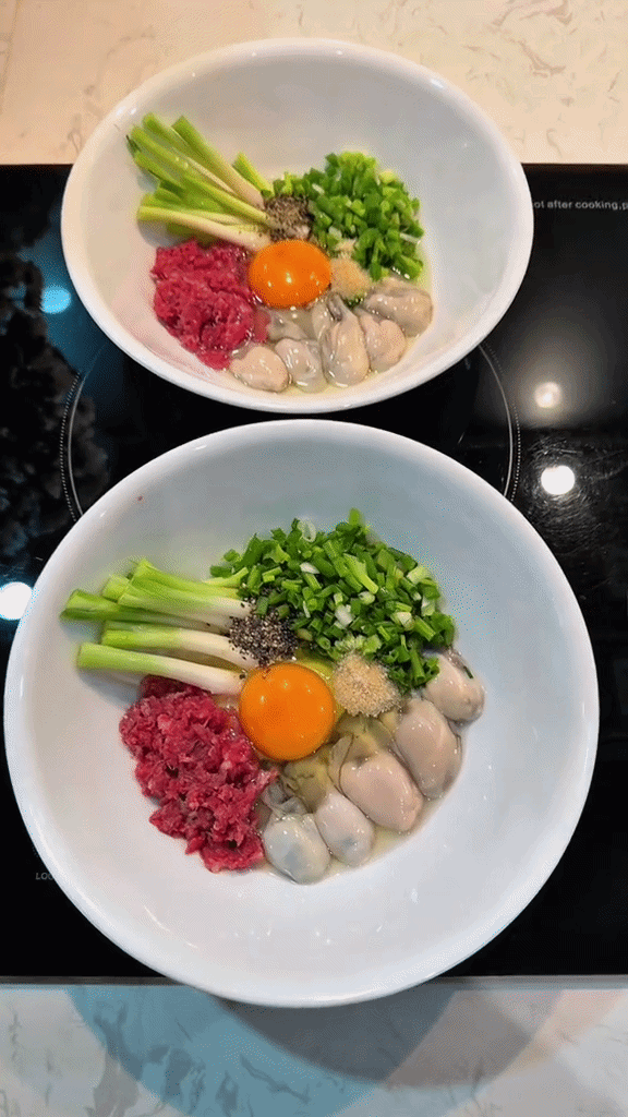 Bát súp đại bổ hội tụ bò hàu và đậu bắp khiến các bà vợ đứng ngồi không yên phải nấu ngay cho chồng Bát súp đại bổ hội tụ bò hàu và đậu bắp khiến các bà vợ đứng ngồi không yên phải nấu ngay cho chồng