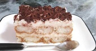 Cách làm bánh tiramisu từ sữa chua và bánh quy không cần lò nướng