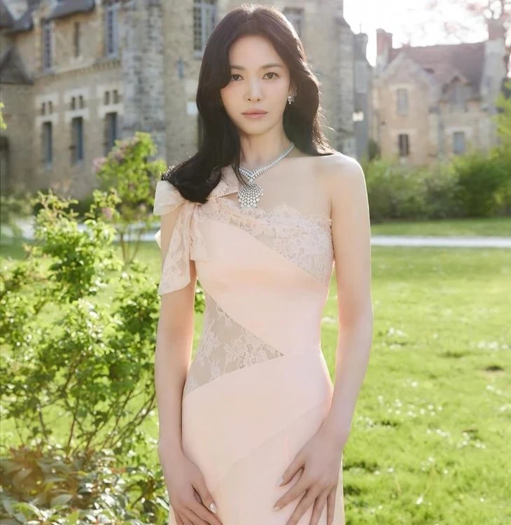 Cách nào để ăn mì ăn liền ngon mà không sợ tăng cân như Song Hye Kyo? Cách nào để ăn mì ăn liền ngon mà không sợ tăng cân như Song Hye Kyo?