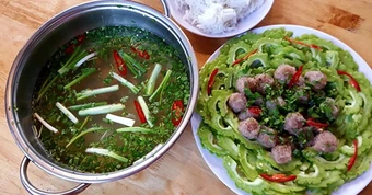 Canh khổ qua cá thác lác, thức ăn giải nhiệt mùa nóng dễ nuốt cơm