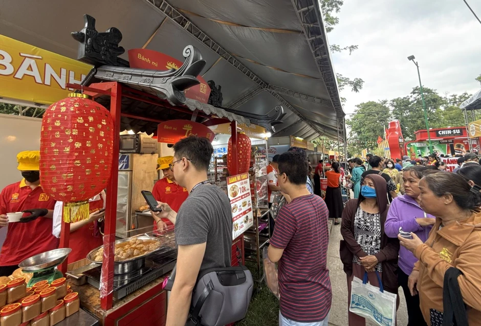 Lễ hội bánh mì Việt Nam thu hút 250.000 lượt khách sau 4 ngày
