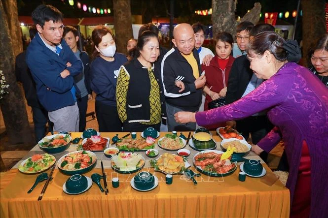 Lễ hội Văn hóa ẩm thực Hà Nội 2025: Kết nối di sản với sáng tạo Lễ hội Văn hóa ẩm thực Hà Nội 2025: Kết nối di sản với sáng tạo
