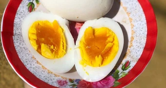 Luộc trứng ngỗng bao nhiêu phút thì chín?