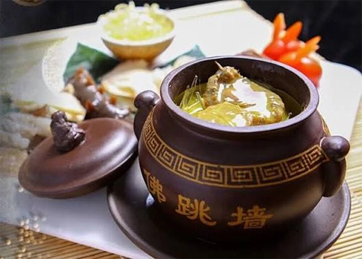 Phật nhảy tường - món ăn cầu kỳ mang đậm văn hóa ẩm thực Phúc Kiến Phật nhảy tường - món ăn cầu kỳ mang đậm văn hóa ẩm thực Phúc Kiến