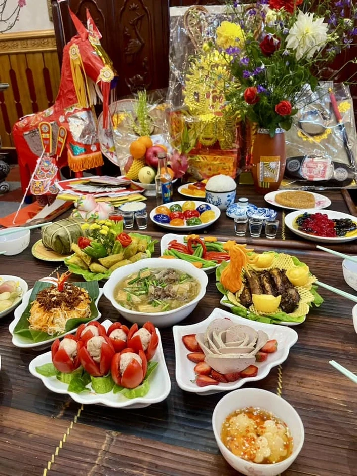 Tết Nguyên đán: Mâm cúng tất niên gồm những gì, bày biện sao cho đẹp mắt? Tết Nguyên đán: Mâm cúng tất niên gồm những gì, bày biện sao cho đẹp mắt?