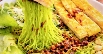 Tháng tư ăn gỏi bún sông