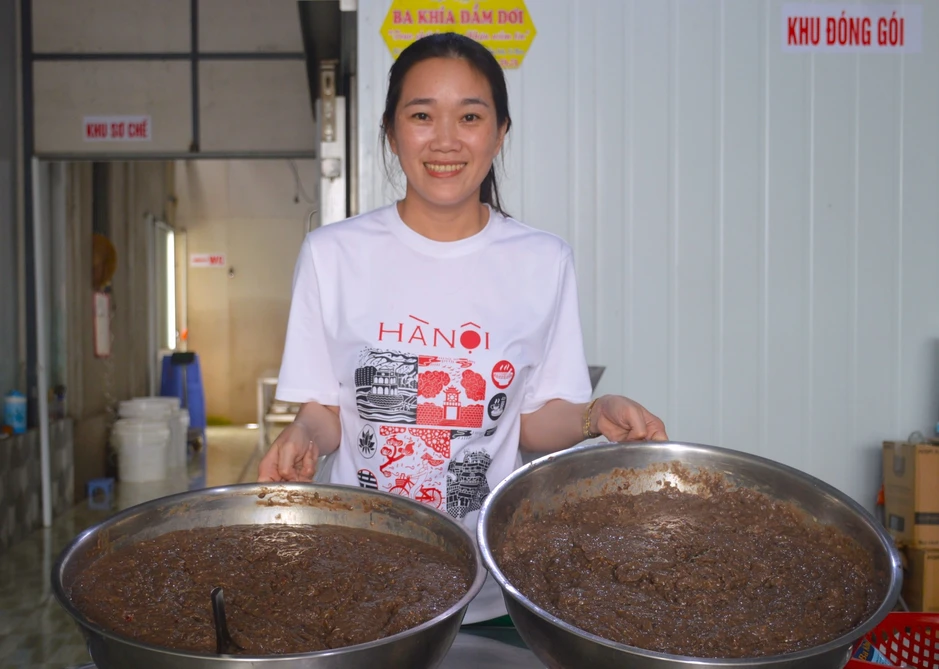 Từng bị xem là hàng dạt, ba khía lột thành riêu OCOP 4 sao Từng bị xem là hàng dạt, ba khía lột thành riêu OCOP 4 sao