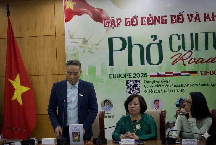 Tuổi Trẻ làm được Ngày của phở ở châu Á mà chúng tôi không làm được một tuần lễ phở ở châu Âu? Tuổi Trẻ làm được Ngày của phở ở châu Á mà chúng tôi không làm được một tuần lễ phở ở châu Âu?