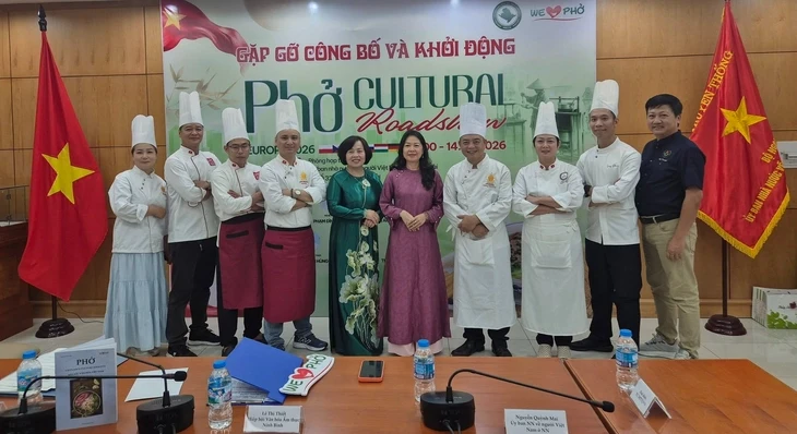Tuổi Trẻ làm được Ngày của phở ở châu Á mà chúng tôi không làm được một tuần lễ phở ở châu Âu? Tuổi Trẻ làm được Ngày của phở ở châu Á mà chúng tôi không làm được một tuần lễ phở ở châu Âu?