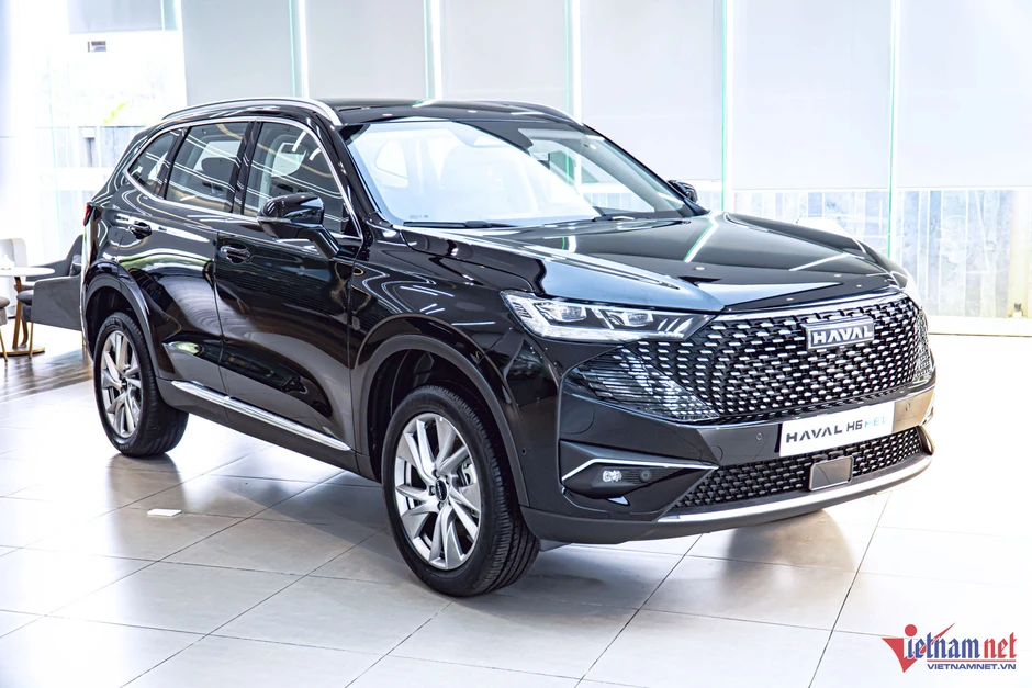 Loạt xe SUV xả kho 'cắt lãi' trong tháng 3, giảm giá hàng trăm triệu đồng Loạt xe SUV xả kho 'cắt lãi' trong tháng 3, giảm giá hàng trăm triệu đồng