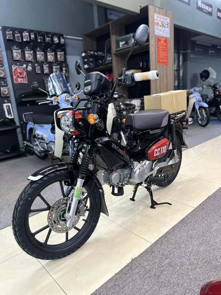 Nhiều mẫu Honda Cub nhập ngoại thiết kế độc, giá hơn trăm triệu vẫn hút khách Nhiều mẫu Honda Cub nhập ngoại thiết kế độc, giá hơn trăm triệu vẫn hút khách