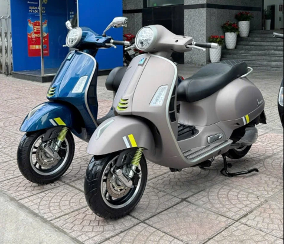 Những mẫu xe tay ga phân khối lớn giá trăm triệu kén khách tại Việt Nam Những mẫu xe tay ga phân khối lớn giá trăm triệu kén khách tại Việt Nam