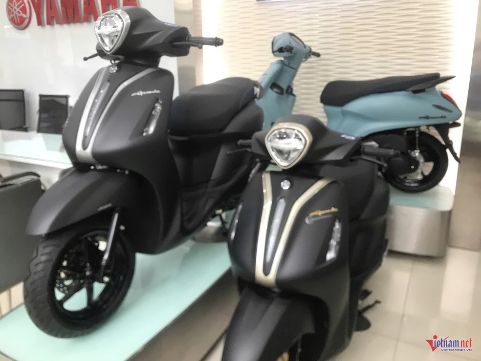 Sau Tết, giá xe máy Honda SH vẫn chênh cao đến 17 triệu đồng, Yamaha giảm nhẹ