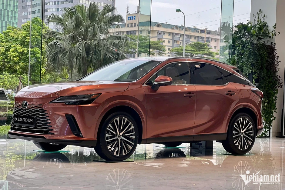 Sau Toyota, đến Lexus điều chỉnh giảm giá loạt xe hybrid, cao nhất 330 triệu Sau Toyota, đến Lexus điều chỉnh giảm giá loạt xe hybrid, cao nhất 330 triệu