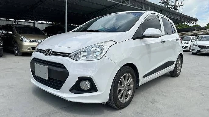 Thị trường xe cũ: Chưa đến 200 triệu vẫn có thể 'tậu' được xe số tự động đời cao Thị trường xe cũ: Chưa đến 200 triệu vẫn có thể 'tậu' được xe số tự động đời cao