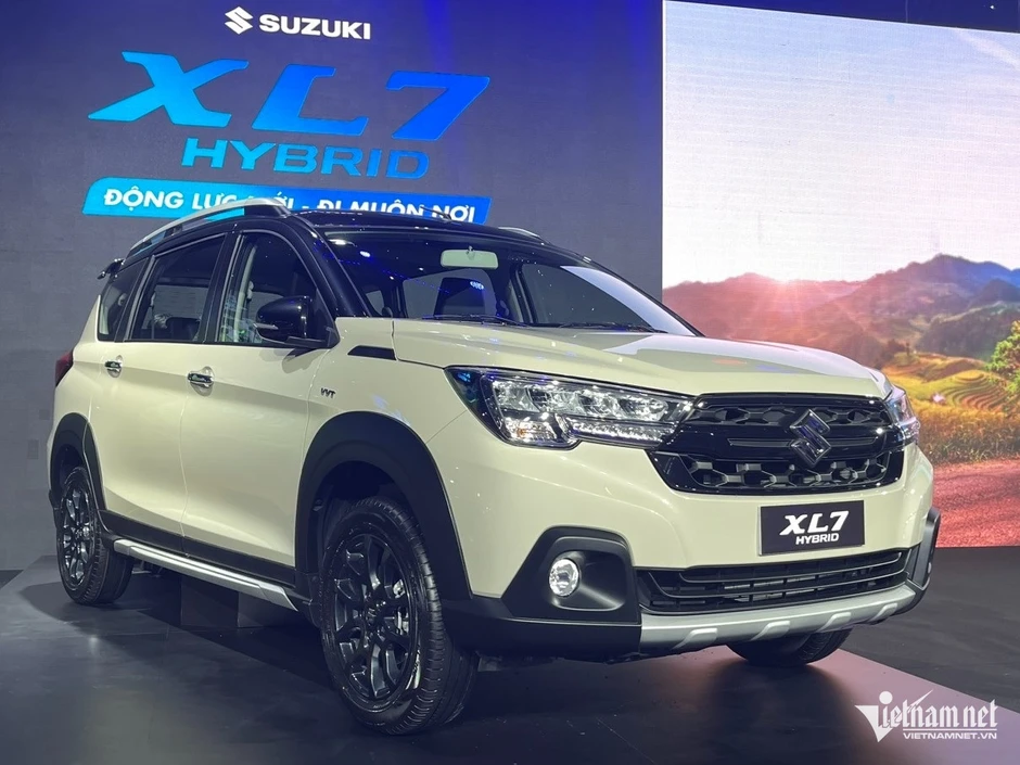 Xe MPV cỡ nhỏ đồng loạt giảm giá sâu, có mẫu ưu đãi hơn 100 triệu để hút khách Xe MPV cỡ nhỏ đồng loạt giảm giá sâu, có mẫu ưu đãi hơn 100 triệu để hút khách