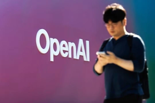AI của OpenAI và Anthropic tự tạo danh tính giả để tấn công mạng AI của OpenAI và Anthropic tự tạo danh tính giả để tấn công mạng