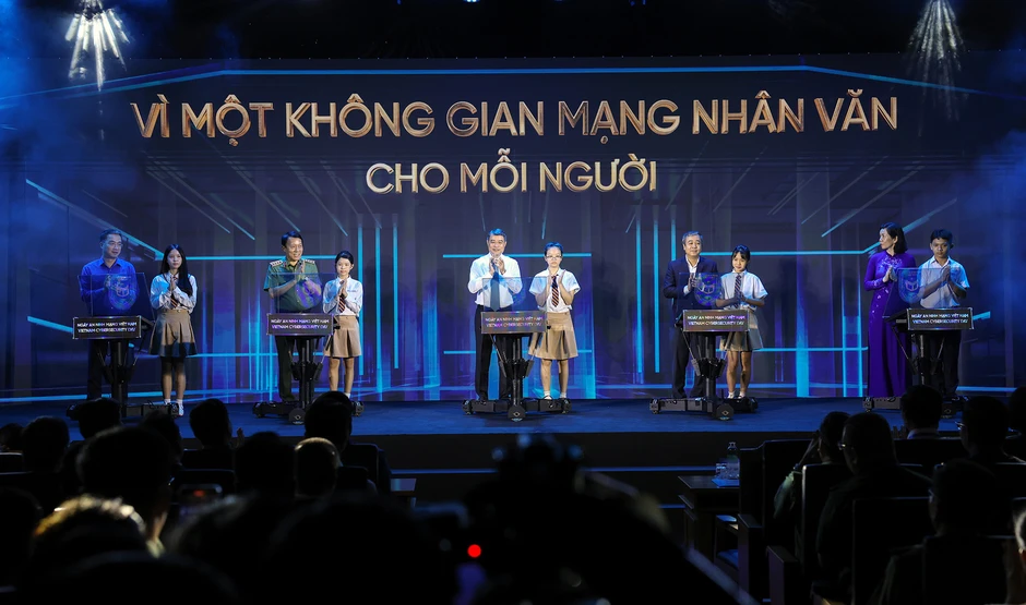 An ninh mạng phải là 'lá chắn thép' bảo vệ chủ quyền số quốc gia An ninh mạng phải là 'lá chắn thép' bảo vệ chủ quyền số quốc gia