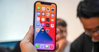 Apple phá lệ khi đưa ra hệ điều hành iOS 18.7.7 để vá lỗ hổng nghiêm trọng
