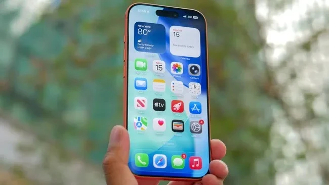Apple vá gần 30 lỗ hổng bảo mật, người dùng iPhone cần cập nhật ngay Apple vá gần 30 lỗ hổng bảo mật, người dùng iPhone cần cập nhật ngay