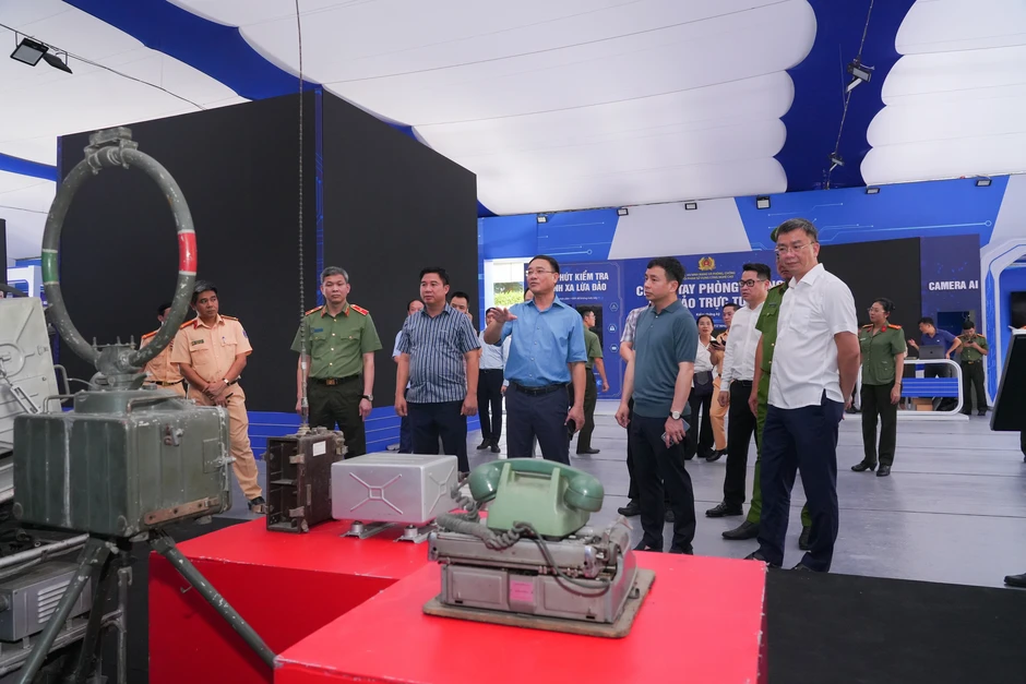 Những giải pháp an ninh tiên tiến tại Gala "Tổ quốc bình yên" Những giải pháp an ninh tiên tiến tại Gala "Tổ quốc bình yên"