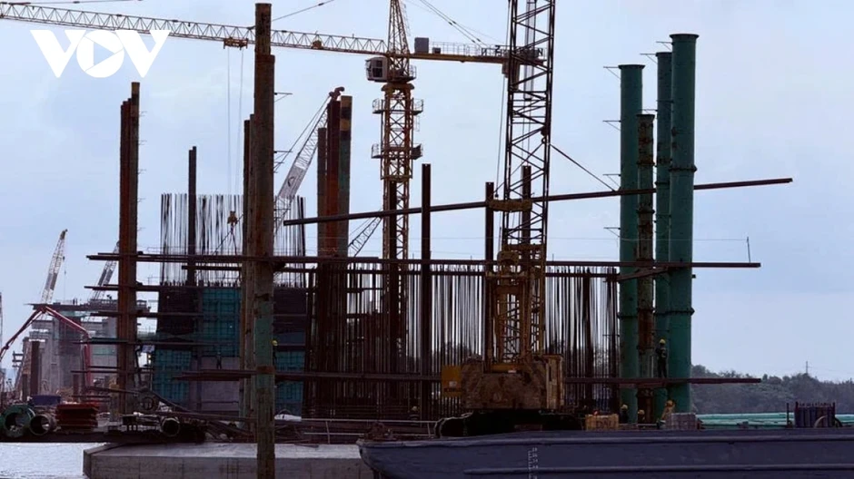 "Nước rút" mở rộng cao tốc TP.HCM - Long Thành, nhiều nhà thầu chậm tiến độ