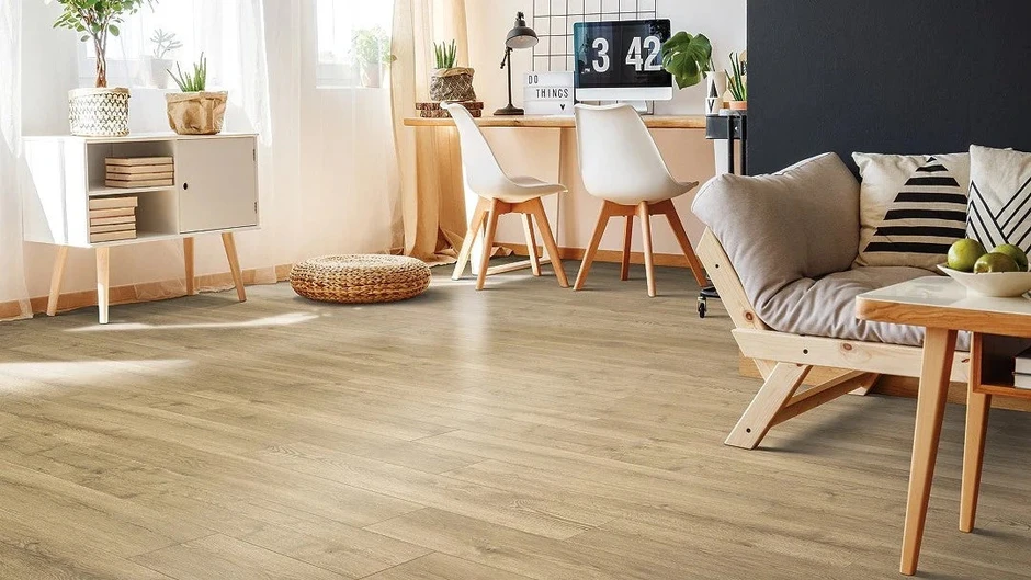 3 cách đơn giản xử lý vết xước trên sàn gỗ công nghiệp không cần thay mới 3 cách đơn giản xử lý vết xước trên sàn gỗ công nghiệp không cần thay mới
