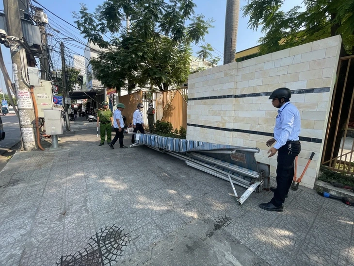 5 thủ tục đất đai ở Đà Nẵng được giải quyết trong vòng 1,5 ngày 5 thủ tục đất đai ở Đà Nẵng được giải quyết trong vòng 1,5 ngày