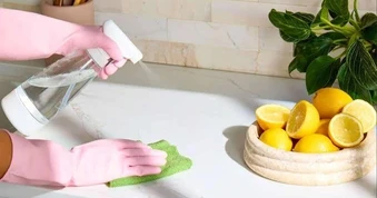 6 chất tẩy rửa mặt bếp giá rẻ có sẵn ngay trong nhà bạn