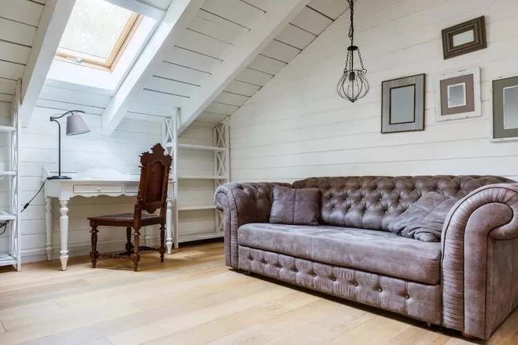6 kiểu ghế sofa khiến phòng khách trông lỗi thời, nên thay sớm 6 kiểu ghế sofa khiến phòng khách trông lỗi thời, nên thay sớm