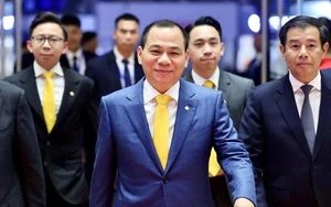 Bản đồ 8 hòn đảo mang dấu chân ông Phạm Nhật Vượng: Tỷ phú xây nhiều “cứ điểm” trên đảo nhất Việt Nam Bản đồ 8 hòn đảo mang dấu chân ông Phạm Nhật Vượng: Tỷ phú xây nhiều “cứ điểm” trên đảo nhất Việt Nam